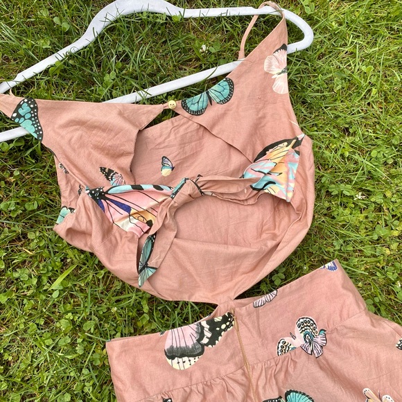 FARM RIO cut out tie back butterfly mini dress size medium. - Picture 4 of 7